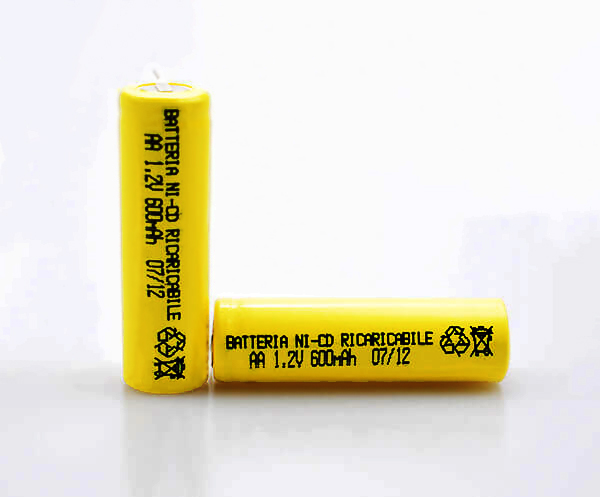 ni-cd aa 600mah 1.2v