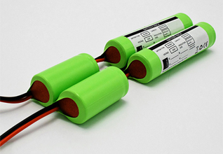 NiMH or alkaline? When to choose rechargeable batteries over disposable ones?